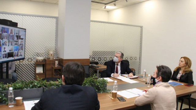 Подкрепяме създаването на „зелени коридори“ за ваксинираните, без да се ограничават останалите